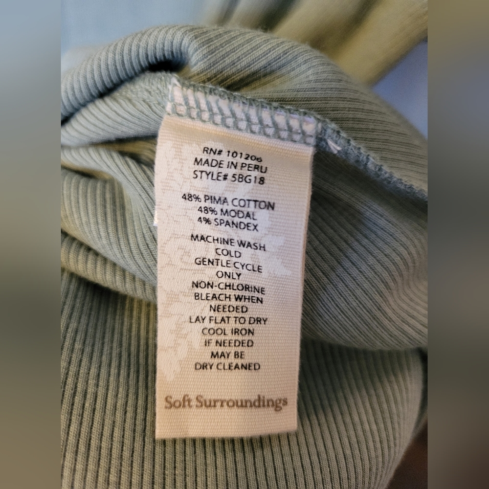 NWT Soft Surroundings Patina Green Double V Timely Tee Tunic Plus 1X (18W-20W) - Picture 4 of 9
